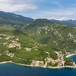 Vila Dream 1-bedroom With Heated Indoor Pool, Jacuzzi & Sauna And Bbq Medveja