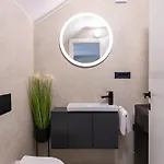 Vila Dream 1-bedroom With Heated Indoor Pool, Jacuzzi & Sauna And Bbq Medveja