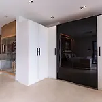 Vila Dream 1-bedroom With Heated Indoor Pool, Jacuzzi & Sauna And Bbq *