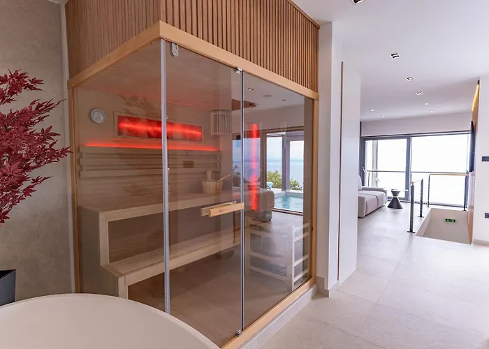 Dream 1-bedroom With Heated Indoor Pool, Jacuzzi & Sauna And Bbq * מדביה