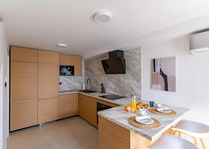 Dream 1-bedroom With Heated Indoor Pool, Jacuzzi & Sauna And Bbq וילה מדביה