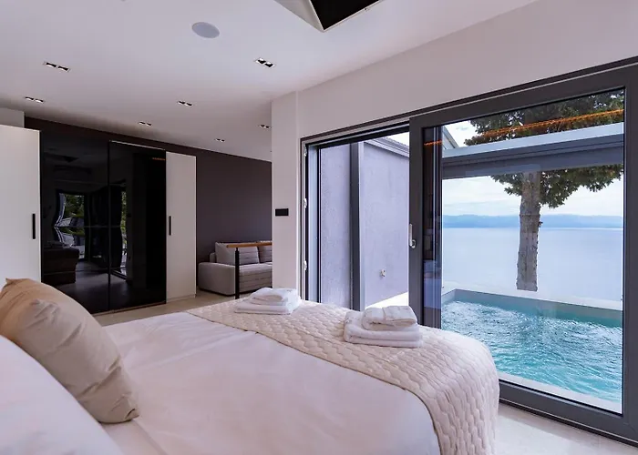 Dream 1-bedroom With Heated Indoor Pool, Jacuzzi & Sauna And Bbq Villa Medveja