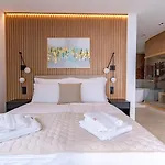 Dream 1-bedroom With Heated Indoor Pool, Jacuzzi & Sauna And Bbq 빌라 메드베야