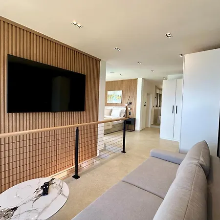 Villa Dream 1-bedroom With Heated Indoor Pool, Jacuzzi & Sauna And Bbq *