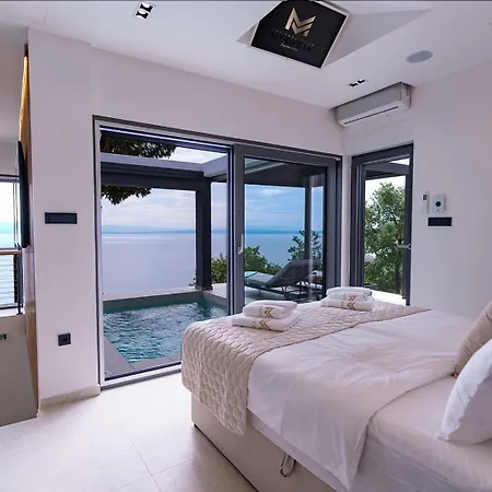 Dream 1-bedroom With Heated Indoor Pool, Jacuzzi & Sauna And Bbq Villa *